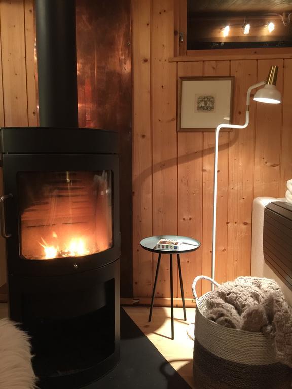 Lovely Cabin In The Capital Area With Hot Tube Hafnarfjörður Eksteriør billede